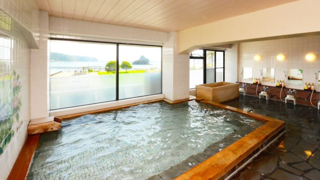 下田オーシャンパークホテル