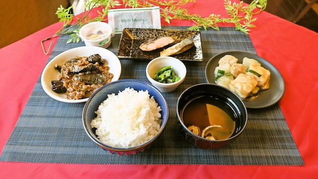 ルートイングランティア那覇