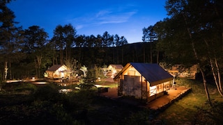 グラマラスダイニング蓼科 THE CAMP