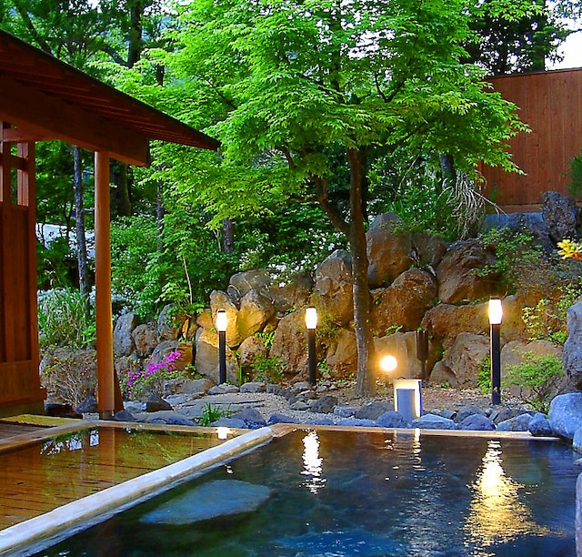 四万温泉 貸切風呂の宿 鍾寿館