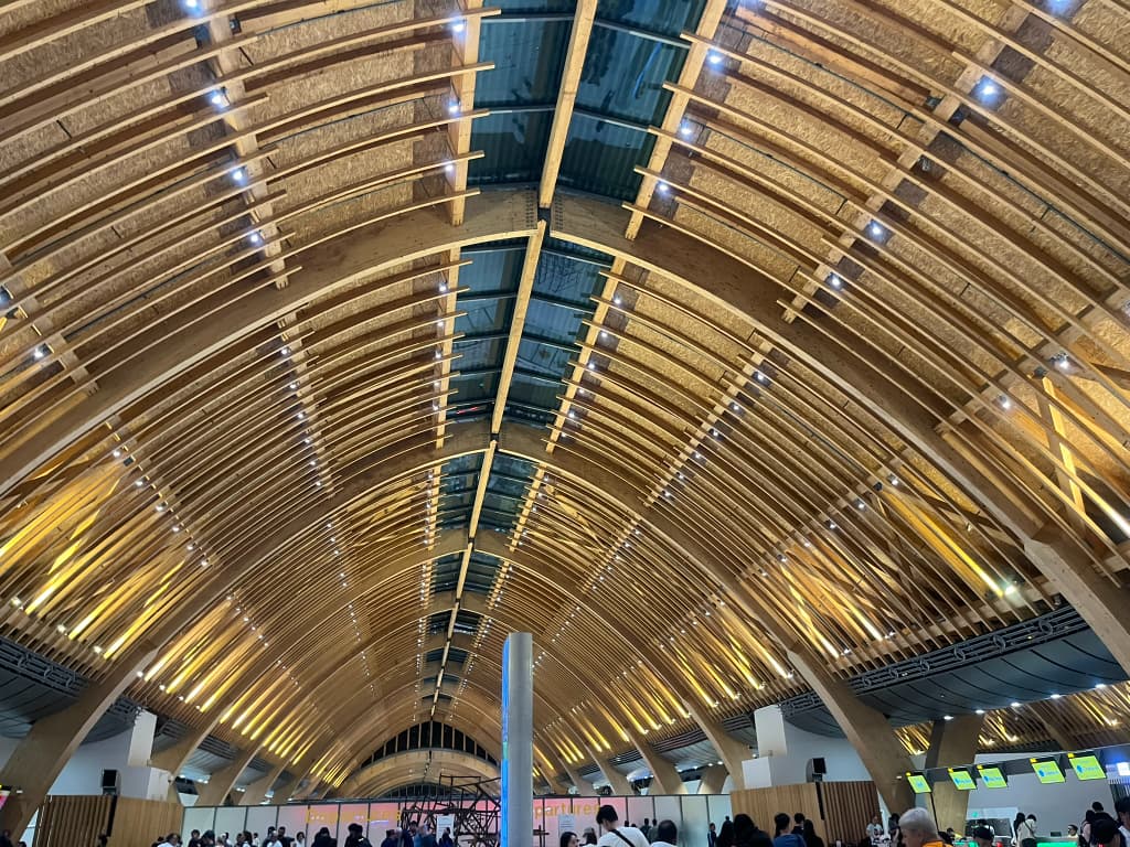 セブ空港の屋根