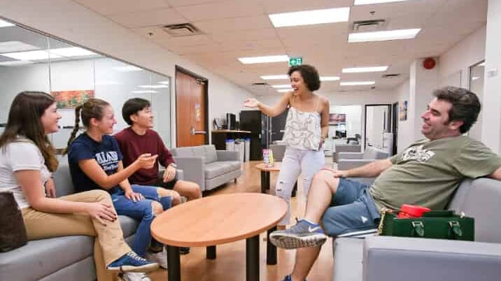 Oxford International トロント校