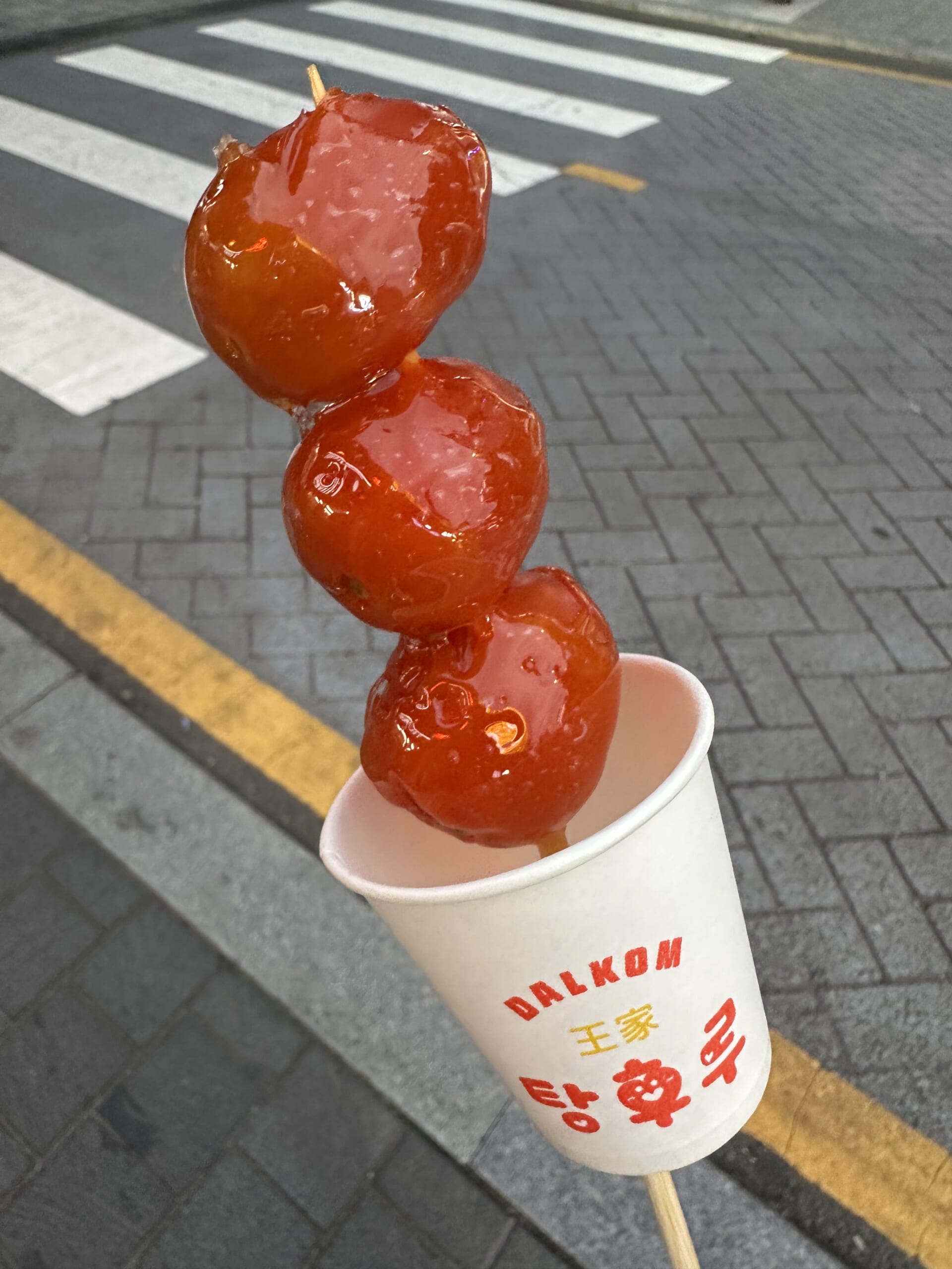 韓国いちごあめ