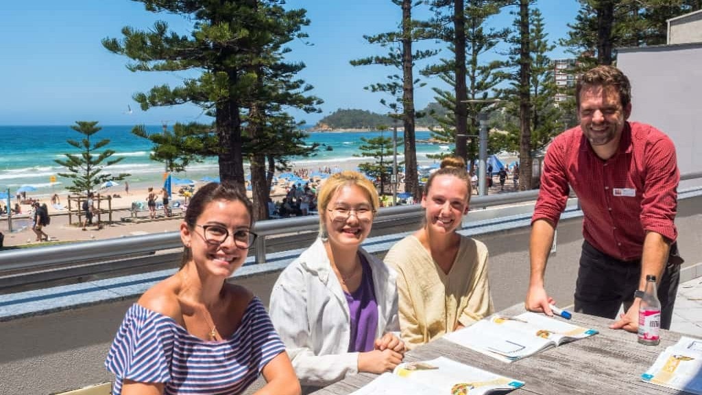 レクシスシドニーマンリー校の生徒