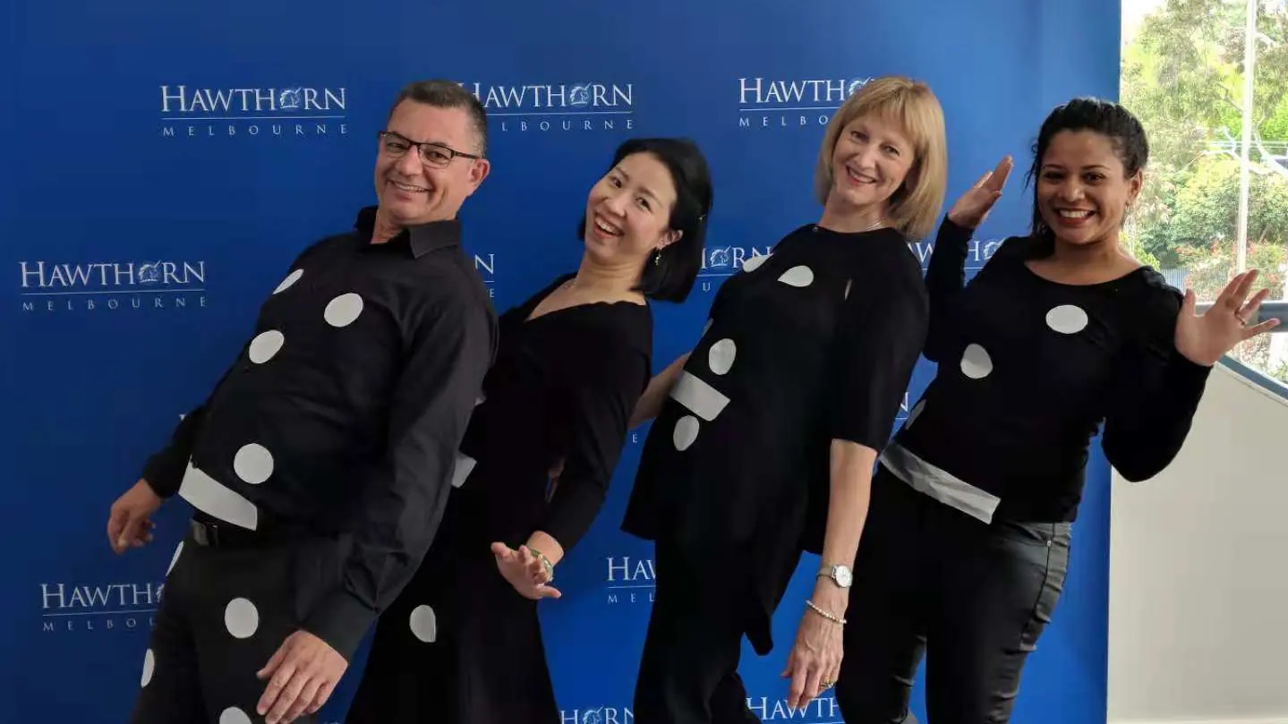 Hawthorn MELのスタッフの様子